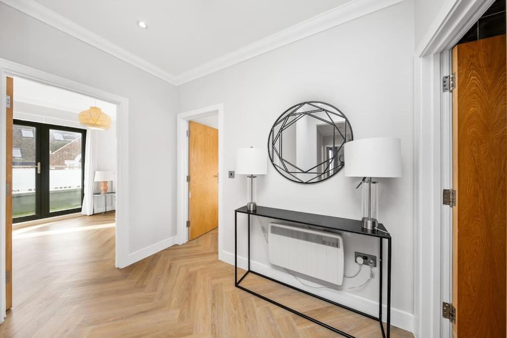 3Bed Penthouse 10Min To Wimbledon Tennis Courts ลอนดอน ภายนอก รูปภาพ