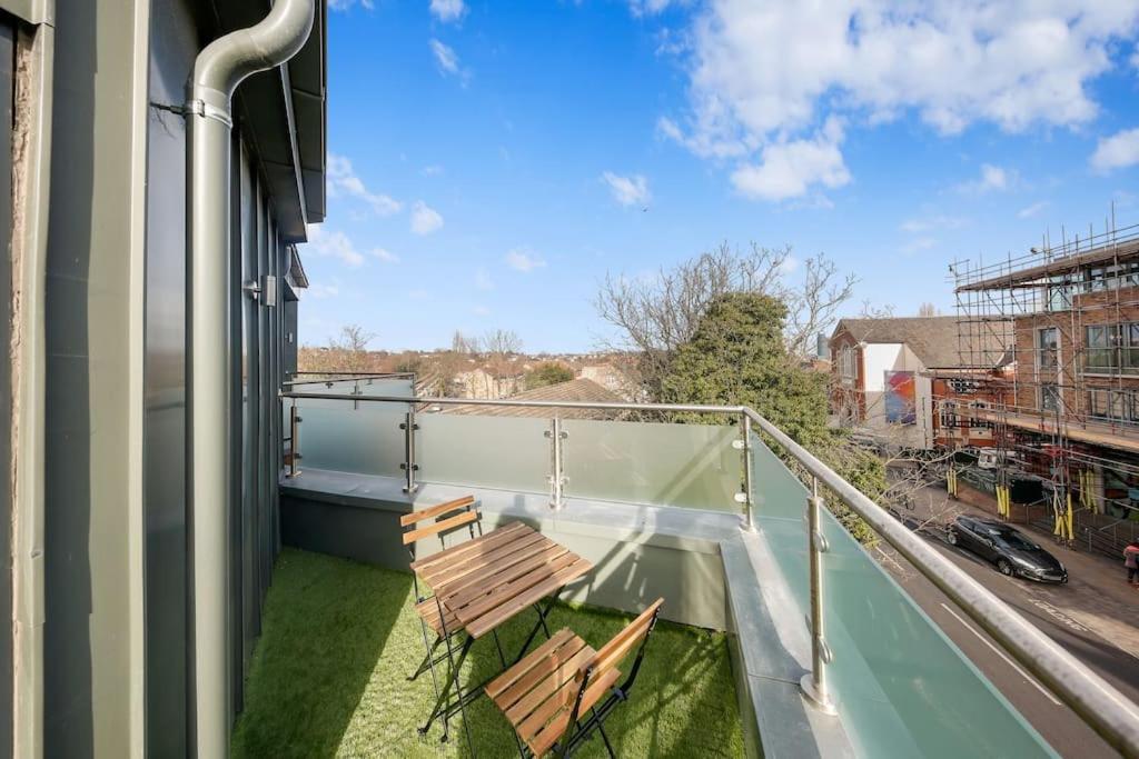 3Bed Penthouse 10Min To Wimbledon Tennis Courts ลอนดอน ภายนอก รูปภาพ