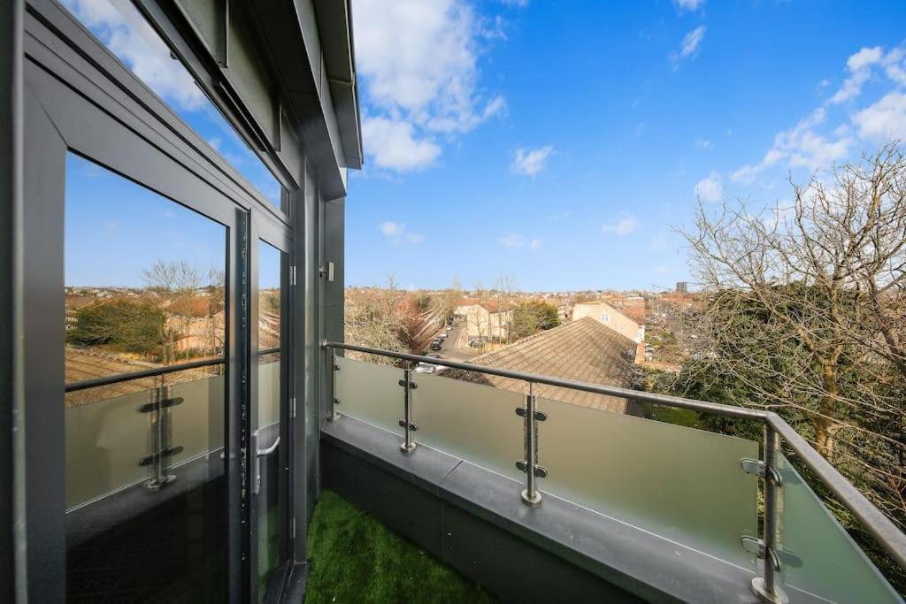 3Bed Penthouse 10Min To Wimbledon Tennis Courts ลอนดอน ภายนอก รูปภาพ