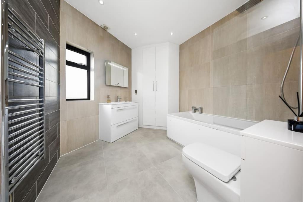 3Bed Penthouse 10Min To Wimbledon Tennis Courts ลอนดอน ภายนอก รูปภาพ